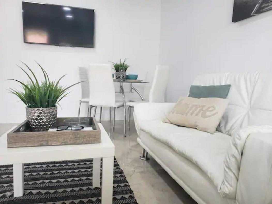 Apts With Backyard Near Fort Lauderdale Beach, Nightlife, Cruise Port, Airport Exterior foto